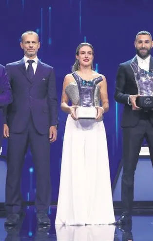 Şampiyonlar Ligi grup kuraları İstanbul'da çekildi