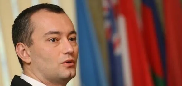Birleşmiş Milletler (BM) Genel Sekreteri Ban Ki-mun, Bulgaristanlı Nikolay Mladenov'u Ortadoğu barış süreci özel temsilcisi olarak görevlendirmeye karar verdiğini açıkladı