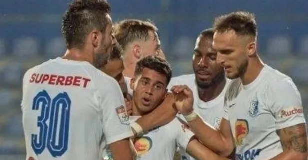Hagi’nin 15’lik Tük incisi!