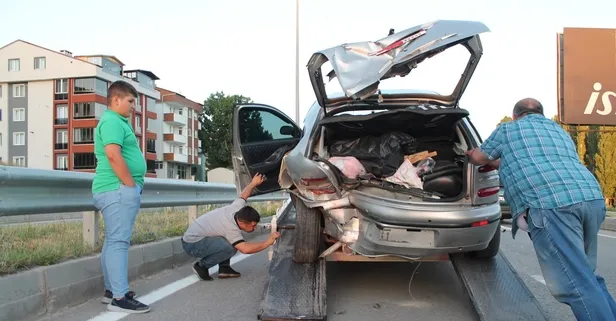Bayburt’ta iki otomobil çarpıştı: 5 yaralı