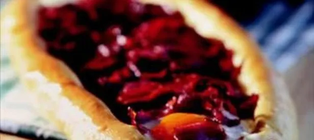 Pastırmalı Pide Tarifi