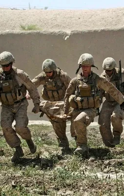 Kabil'de Amerikan askeri konvoyuna saldırı