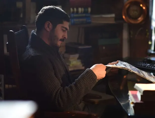 Maraşlı oyuncuları ve konusuyla bomba gibi geliyor! Burak Deniz ve Alina Boz'dan bir fedai dizisi...-4