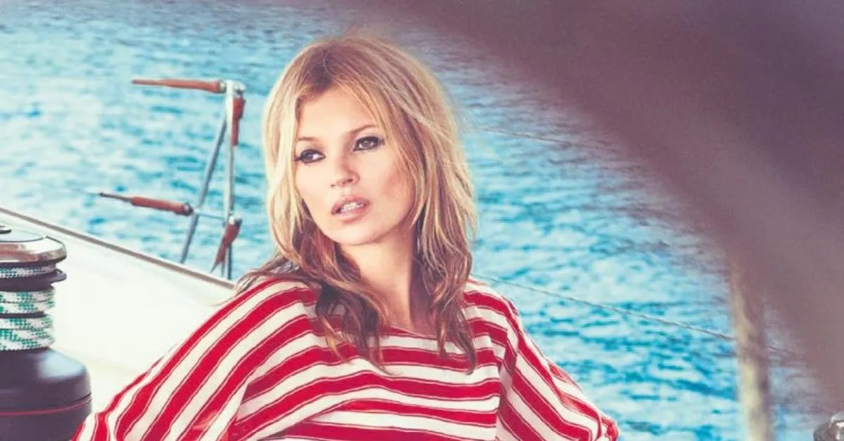 Kate Moss Bu Sene De Kural Bozmadi Solugu Bodrum Da Aldi Takvim