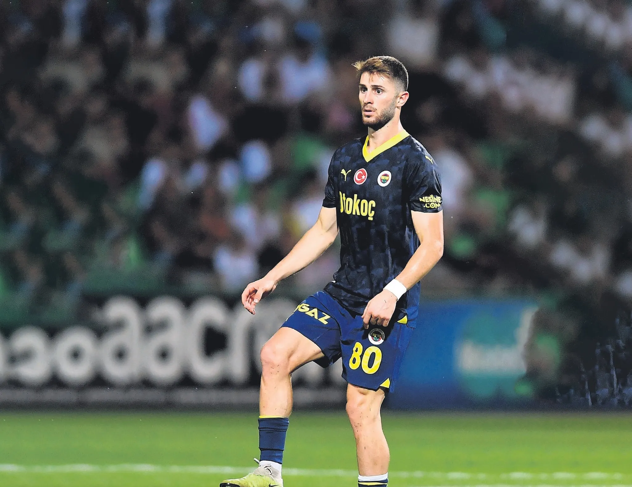 Brighton İsmail’i izliyor