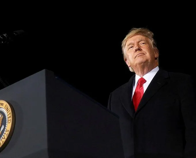 Trump’ın azil davası 8 Şubat haftasına ertelendi