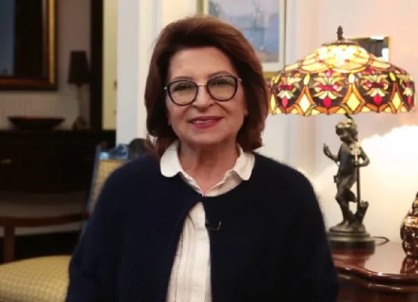 Gulseren Budayicioglu Kitap Seti 5 Kitap Ucretsiz Kargo Fiyatlari Ve Ozellikleri