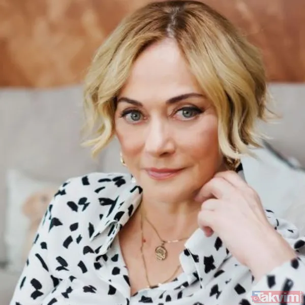 67'lik Yeşilçam yıldızı parmak ısırttı! Aile Şerefi’nin Zeynep’i Itır Esen son haliyle olay! “Yılların eskitemediği nadir güzellerden” - 24