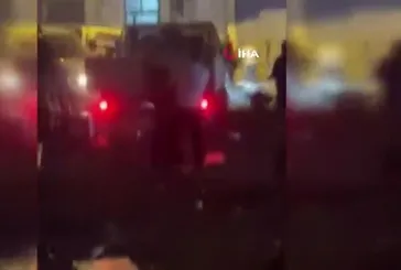 Avcılar'da bir şahıs kına gecesine aracıyla böyle daldı