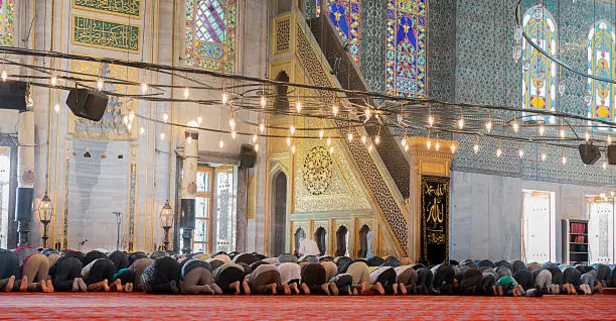 21 Nisan 2023 bayram namazı saat kaçta? 2023 Bursa, Antalya, Konya bayram namazı vakitleri! Bursa, Antalya, Konya BAYRAM NAMAZI saati!