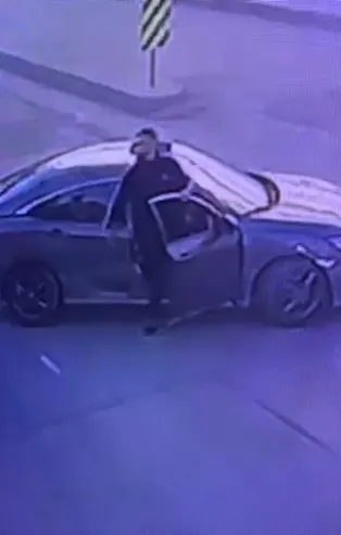 Beyoğlu'nda silahlı kavgada yaralanan 2 kişiden biri öldü