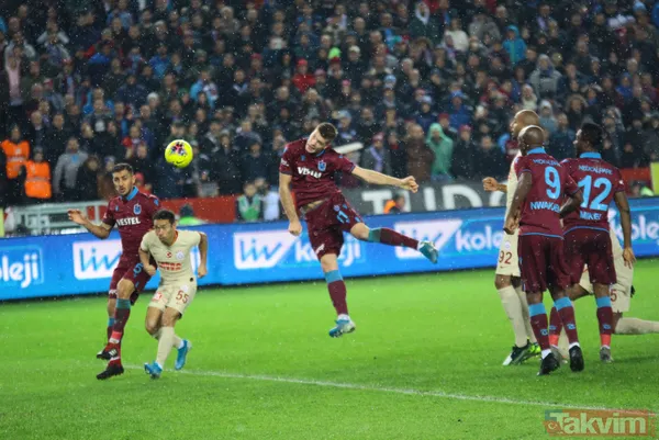 Trabzonspor Galatasaray karşılaşması nefes kesti! İşte maçtan kareler... - 30