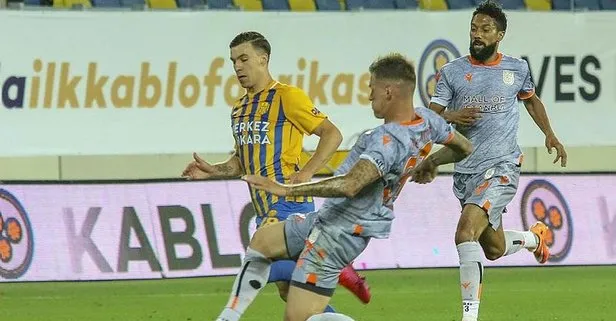 Fenerbahçe'de Konrad Michalak sürprizi