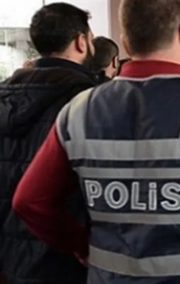 Sınav sorularını çalan FETÖ'cülere operasyon