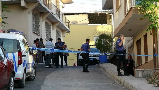 İzmir'de boşanma aşamasında olan 31 yaşındaki Cansu Aydoğdu eşi tarafından katledildi-2