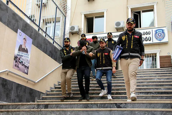 1648806368256.jpg 5 milyonluk şasi vurgunu! 10 kişilik şebeke çökertildi-2