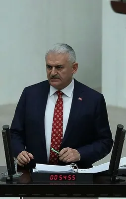 Başbakan: 2018 2017'den daha güzel olacak