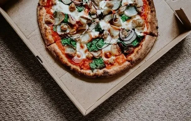 Pizza kutuları meğer bu yüzden kareymiş: En büyük bilmecenin sırrı çözüldü! Öğrenenler dumur oluyor-3