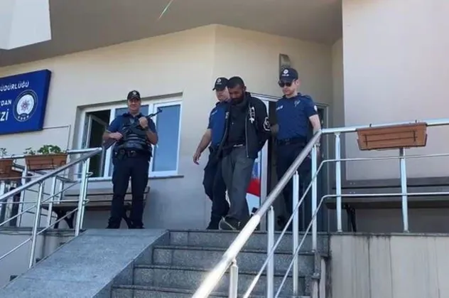 Bebek sapığının ifadesi ortaya çıktı: "Neden çıplak gezdiğimi sana mı soracağım?"