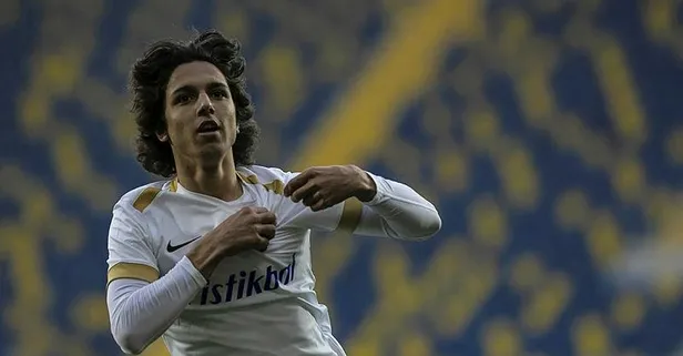 Sevilla, Kayserispor'un 15 yaşındaki genç yıldızı Emre Demir'in peşinde