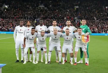 Galatasaray’da 2 yolcu 2 transfer!