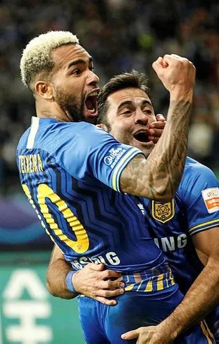 Alex Teixeira transferinde Beşiktaş'a Dubai’den rakip