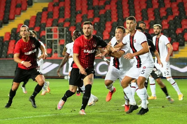 Gaziantep FK 2-2 Karagümrük | MAÇ SONUCU