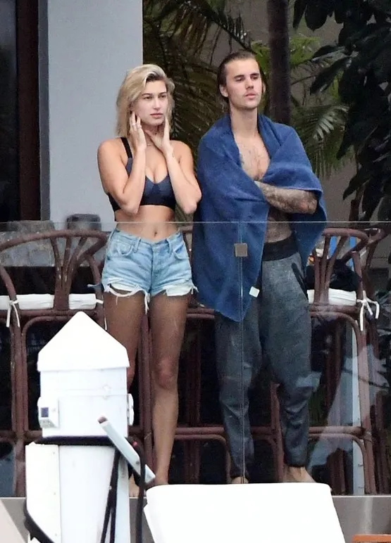 Hailey Baldwin, Justin Bieber'a masaj yaptı-1