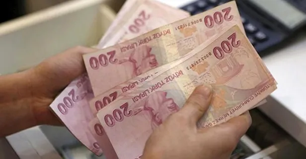 Çalışan çalışmayan ev kadını, esnaf, emekli ve işsizlere 825 ve 1798 TL para yardımı! PTT'den anında alıyorsunuz! Hemen kontrol edin...