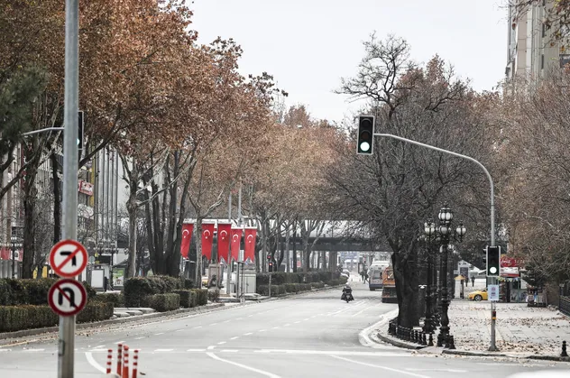 Son dakika: Yasaklar ne zaman başlıyor? Hafta içi hafta sonu sokağa çıkma yasağı ne zaman başlayacak?