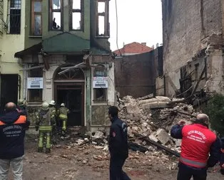 İstanbul’da korku dolu dakikalar! Bina çöktü