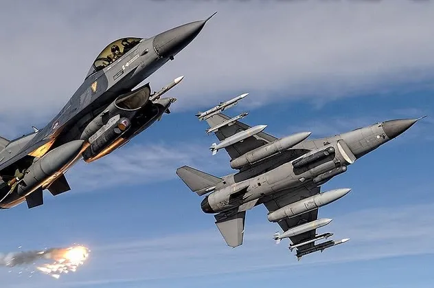 Son dakika: Irak'ın kuzeyine hava harekatı!