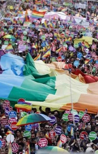 CHP'li İBB'den belediye personeline zorunlu LGBT eğitimi! Katılmayanlara idari yaptırım tehdidi var