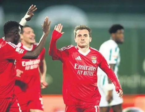 Benfica’yı bizimkiler taşıdı