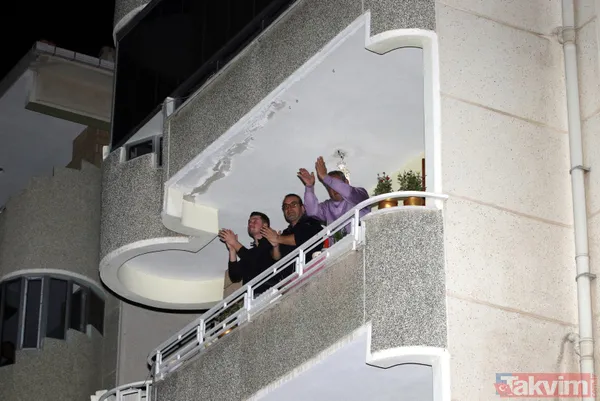 İstanbul'da Vatandaşlar, Yeni Tip Koronavirüs (Kovid-19) İle Mücadelede Özveriyle Çalışan Sağlık Personeline Teşekkür İçin Evlerinin Balkonlarından Alkış Tuttu.