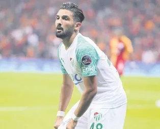 Umut, Mestan’dan izin istedi