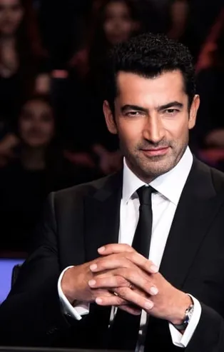 Hangi edebiyatçı TBMM'de milletvekilliği yapmamıştır?