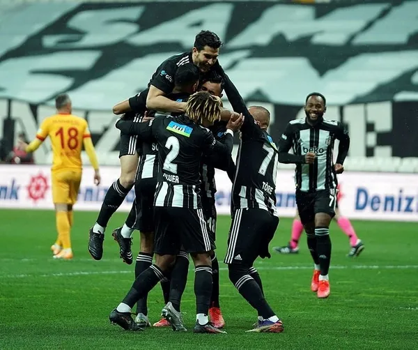 1619588271628.jpg Alanyaspor'un yabancı yıldızı Beşiktaş yolunda-9