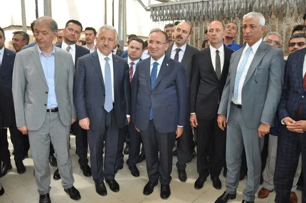 hasta-tutuklu-ve-hukumluler-ile-ilgili-yeni-duzenleme-yolda-1658498519422.jpg Hasta tutuklu ve hükümlüler ile ilgili yeni düzenleme yolda-2