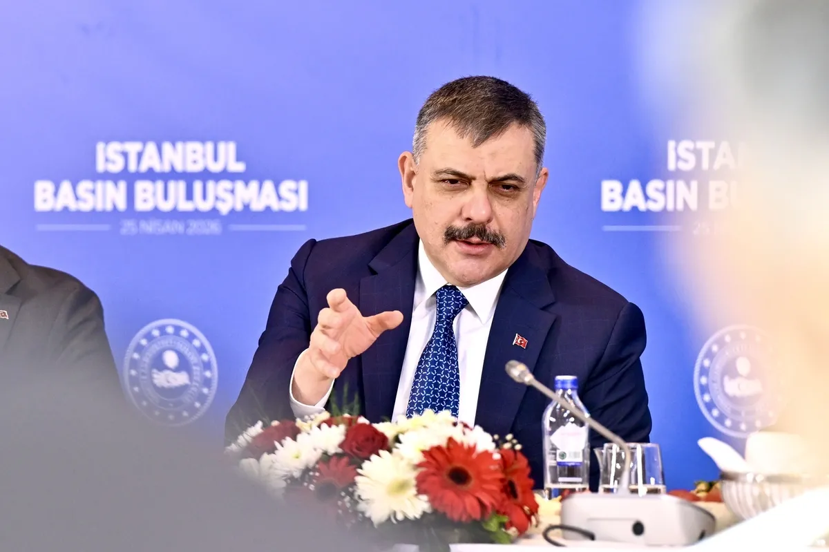 bakan-ciftci-duyurdu-okullarda-kamera-bekci-ve-siki-denetim-donemi-1777126063441.jpg Bakan Çiftçi duyurdu: Okullarda kamera, bekçi ve sıkı denetim dönemi-6