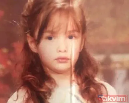 Özçelik Çocukluk Karesine "Seni Seviyorum Küçük Gamze" Notunu Düştü...