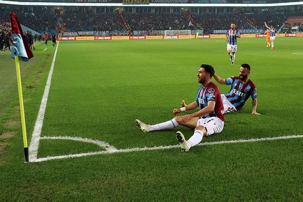 burasi-trabzon-buradan-cikis-yok-bakasetas-galibiyeti-getirdi-1673732896540.jpeg Burası Trabzon buradan çıkış yok! Bakasetas galibiyeti getirdi-4
