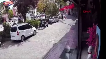 Sındırgı'da meydana gelen 4.9 büyüklüğündeki deprem anı kamerada