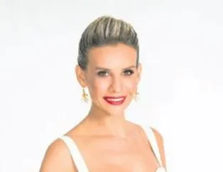 Sunucu Esra Erol: Şiddete karşıyım