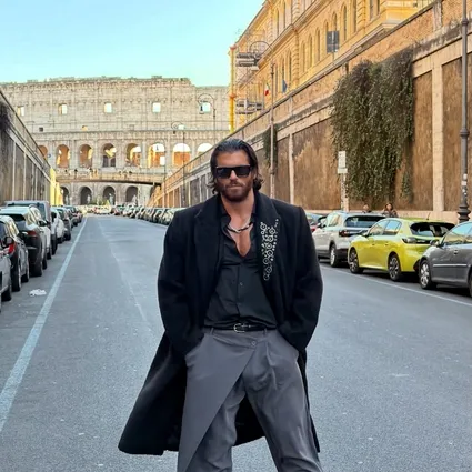 Hem suçlu hem güçlü! Can Yaman’dan Türk basınına çirkin sitem