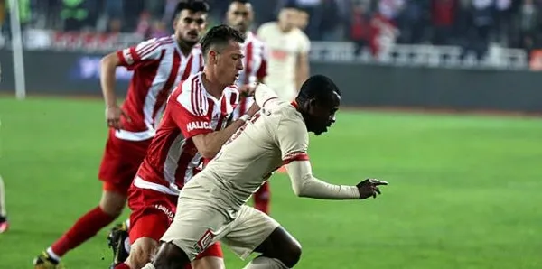 Galatasaraylı Seri'den penaltı tepkisi! "Kararın doğru olduğunu düşünmüyorum"-1