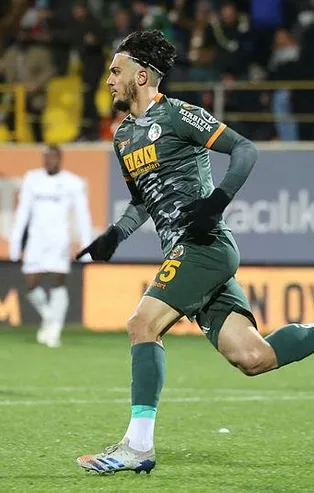 Beşiktaş Tayfur Bingöl'ü duyurdu!