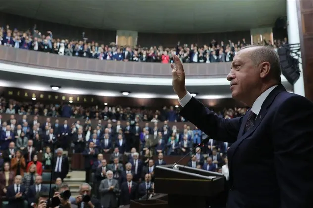 Son dakika: AK Parti TBMM Grup Toplantısı ertelendi