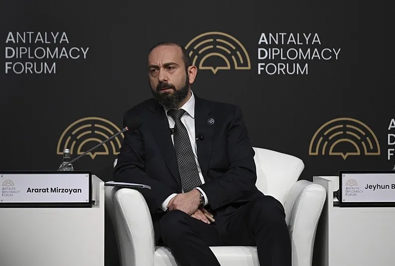 Ermenistanlı bakandan Türkiye açıklaması!