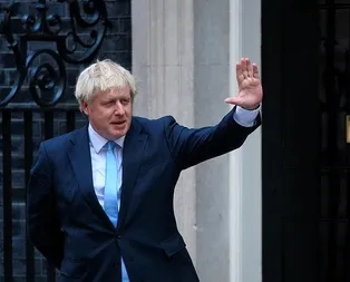 Dünyanın gözü oradaydı! Ve Kraliçe’den onay